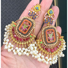 DESI EARRING