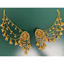 DESI SAHARA EARRING